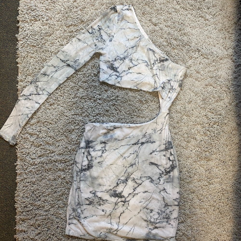 Fashion nova dress